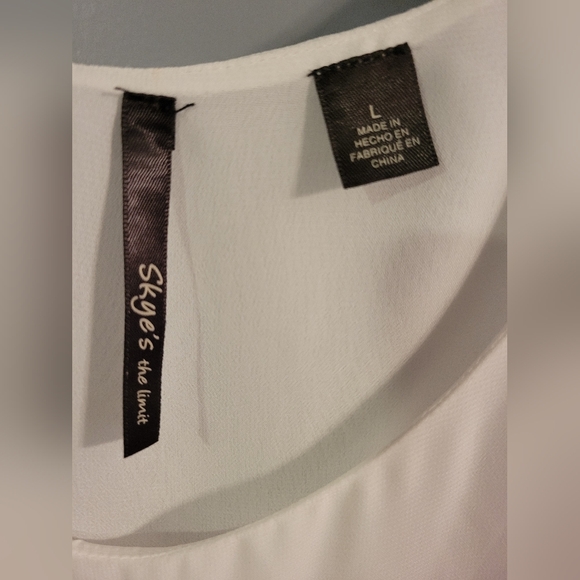 Skye's the Limit Top- NWT, Women's Size Large - Picture 2 of 8